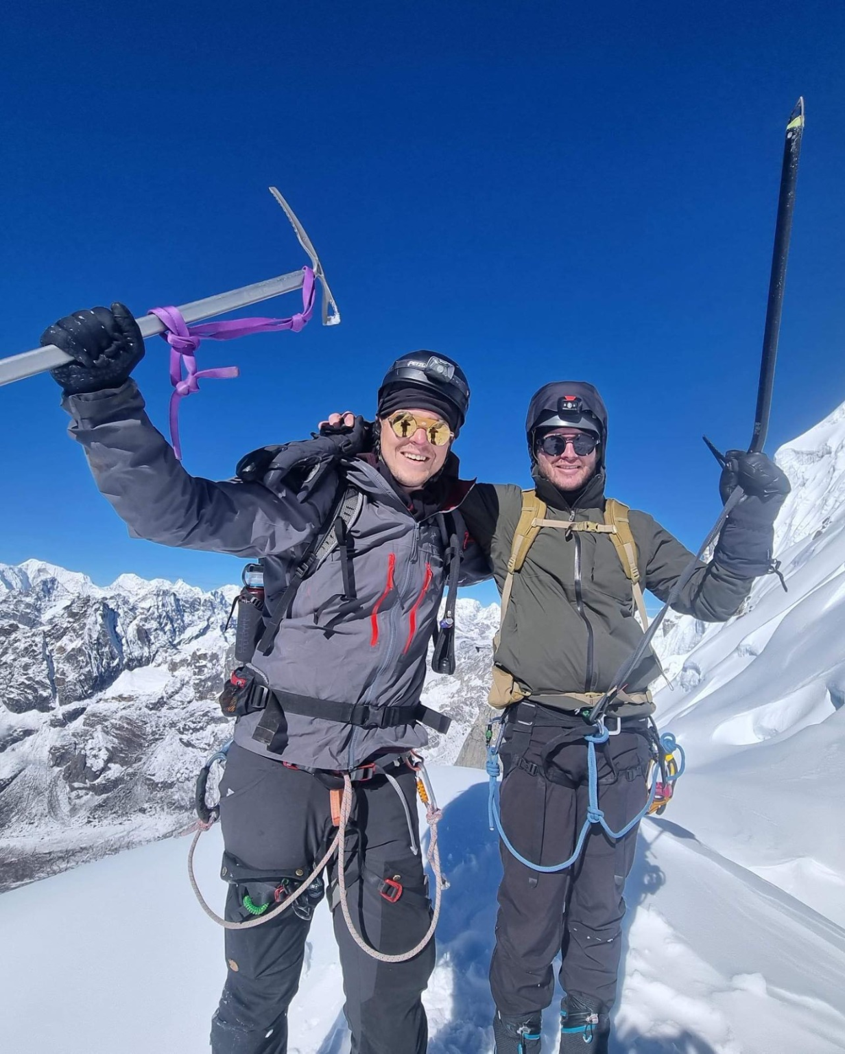 Exploring the Majesty of Nepal: A Comparative Look at Island Peak, Mera Peak, and Lobuche Peak